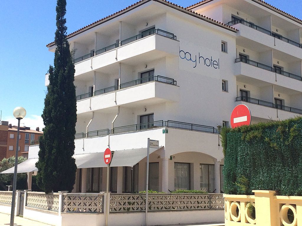 Bay Hotel Roses Eksteriør bilde