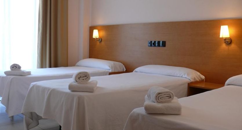 Bay Hotel Roses Eksteriør bilde